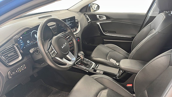 Kia Ceed 8 of 12