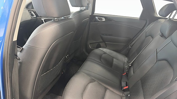 Kia Ceed 9 of 12