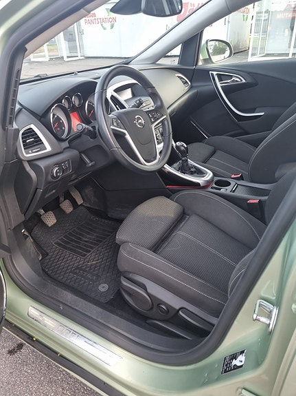 Opel Astra 3 of 9