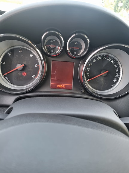 Opel Astra 4 of 9