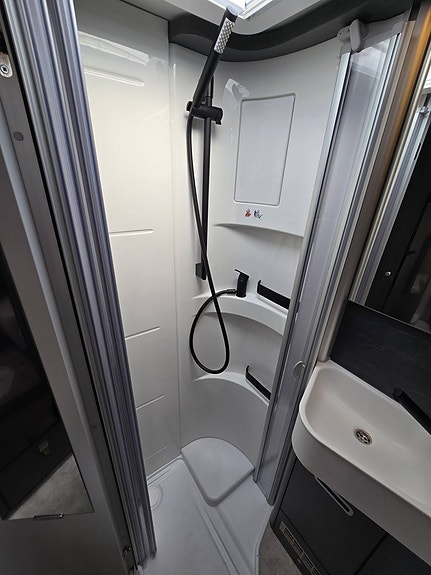Hymer ML-T 580 Xperience 12 of 13