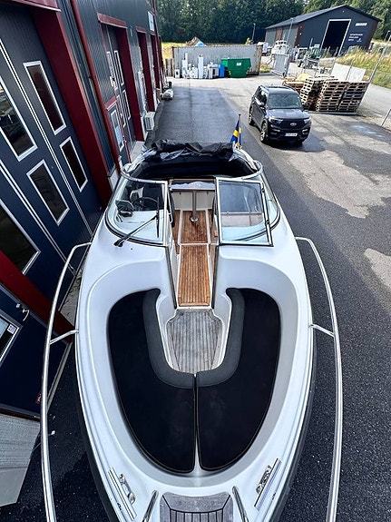 Ryds 20 GTX – MerCruiser 4.3 MPI 220 hk 9 of 12