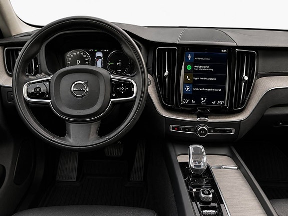 Volvo XC60 11 of 16