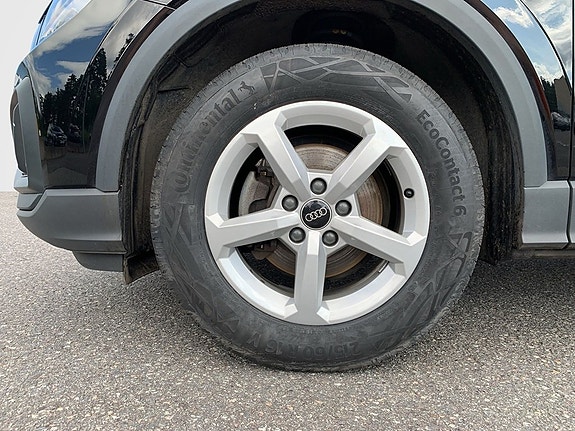 Audi Q2 9 of 12