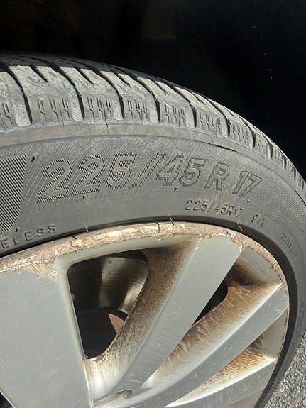 Volkswagen Passat 9 of 21