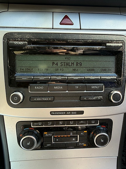 Volkswagen Passat 21 of 21
