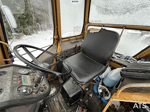 Valmet med Lilla BM och snökedjor, Se video (100,000:- ex mo 5 of 24