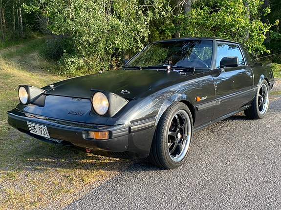 Mazda RX-7 4 of 26
