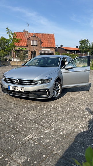 Volkswagen Passat 5 of 9