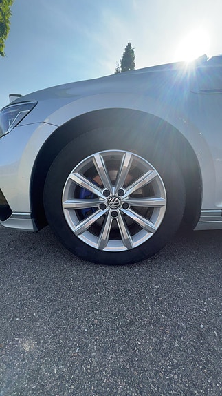 Volkswagen Passat 9 of 9