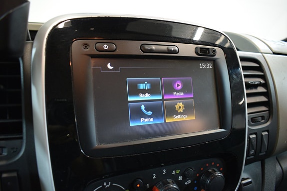 Renault Trafic 16 of 17