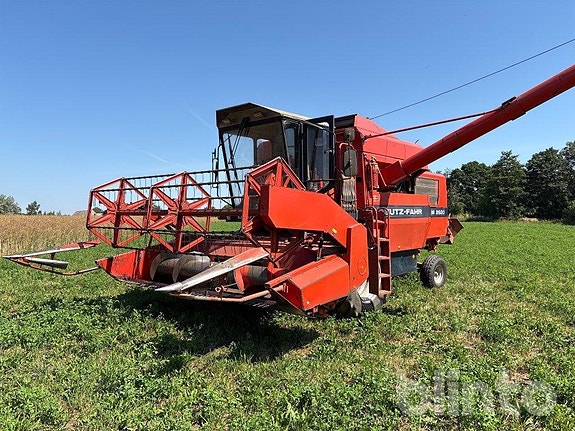 Skördetröska Deutz-Fahr M 2680
