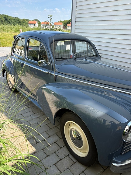 Peugeot 203 12 of 15