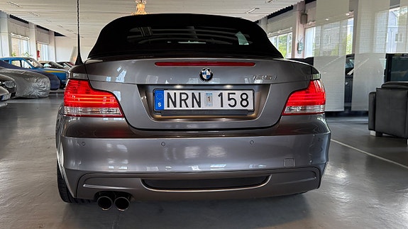 BMW 135i 25 of 28