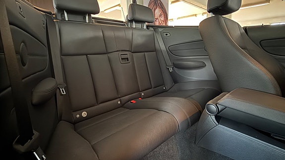 BMW 135i 11 of 28