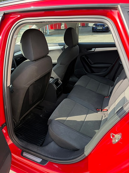 Audi A4 6 of 6