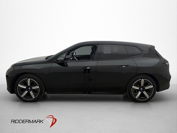BMW iX 7 of 30