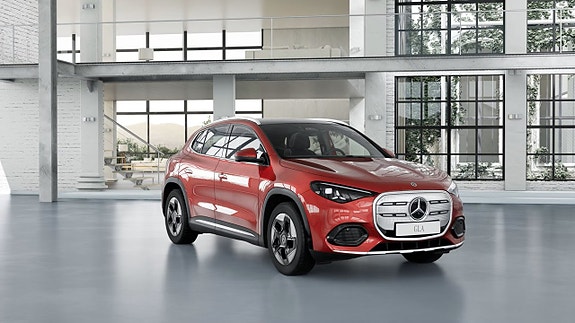 Mercedes-Benz GLA250 2 of 11