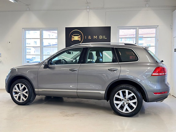 Volkswagen Touareg 5 of 21