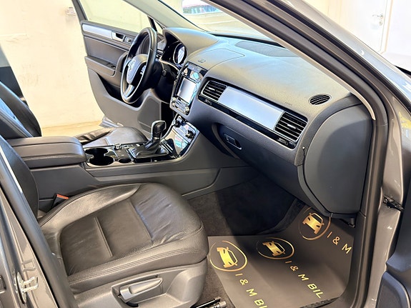 Volkswagen Touareg 10 of 21
