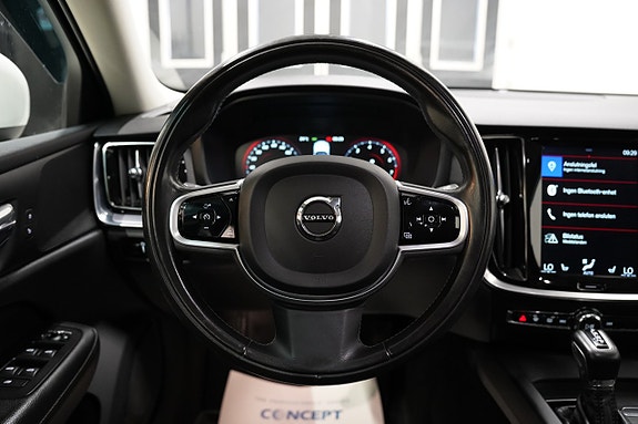 Volvo V60 11 of 22