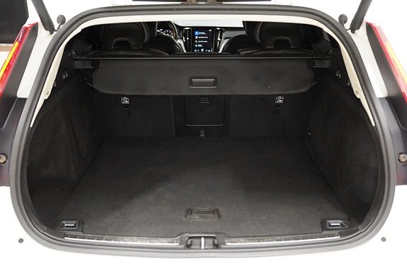 Volvo V60 19 of 22