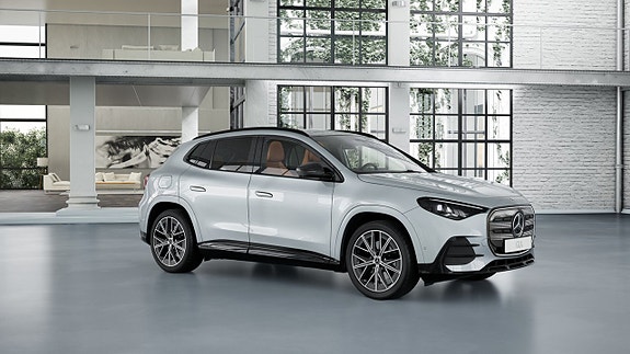 Mercedes-Benz GLA180 d 3 of 14