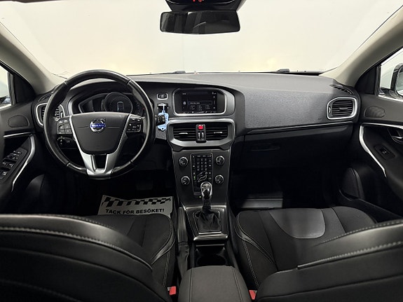 Volvo V40 7 of 10