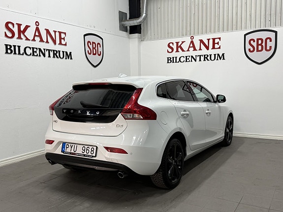 Volvo V40 4 of 10