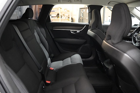 Volvo V90 Cross Country 19 of 21