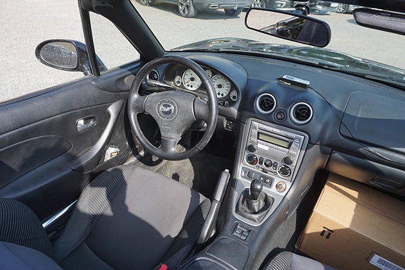 Mazda MX-5 5 of 10