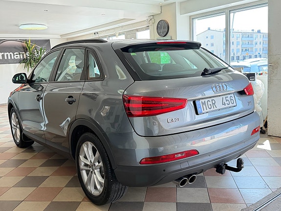 Audi Q3 8 of 27