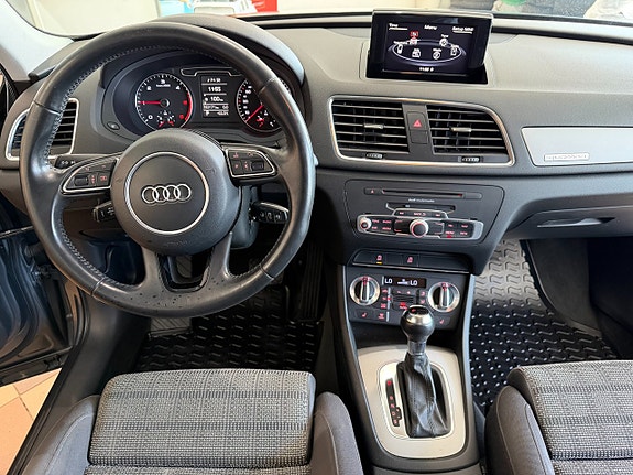 Audi Q3 17 of 27
