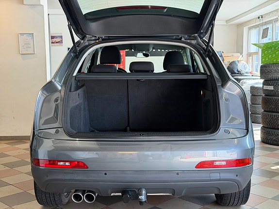 Audi Q3 9 of 27