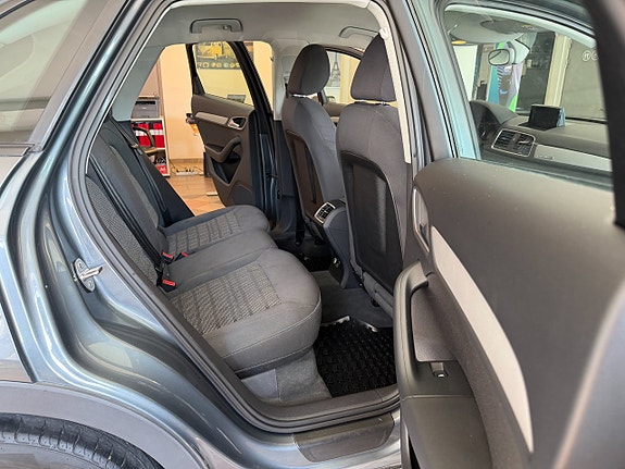 Audi Q3 24 of 27