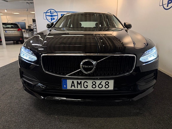 Volvo V90 6 of 22