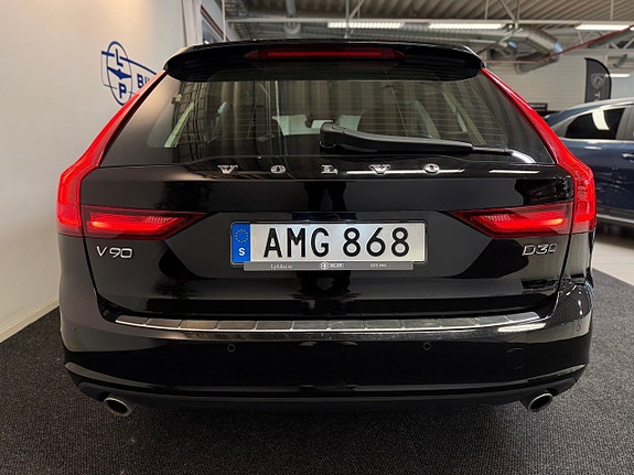 Volvo V90 4 of 22
