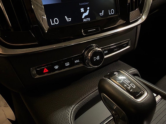 Volvo V90 14 of 22