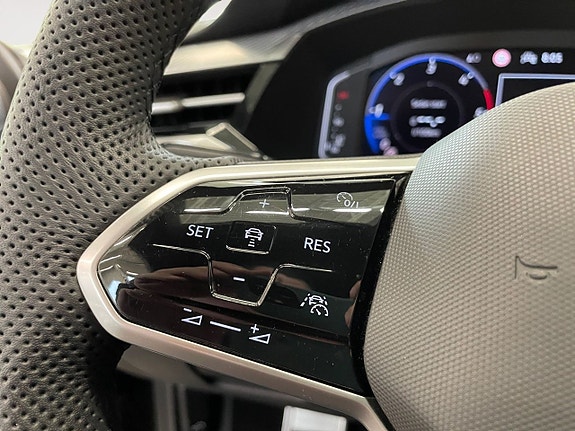 Volkswagen Arteon 21 of 24