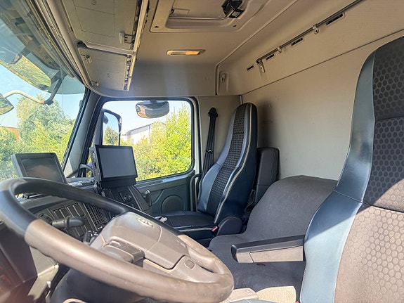 Volvo FM 370 6 of 12