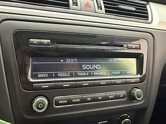 Skoda Rapid Spaceback 18 of 27