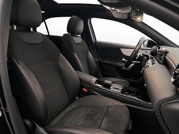 Mercedes-Benz A200 29 of 30