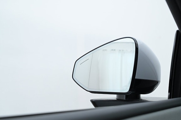 Polestar 4 18 of 27