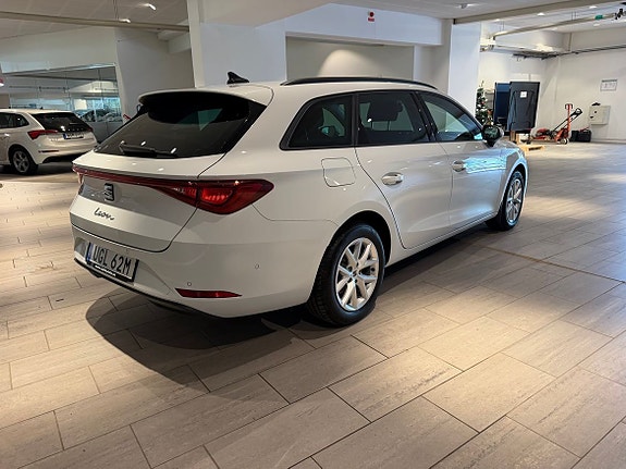 Seat Leon 25 of 25