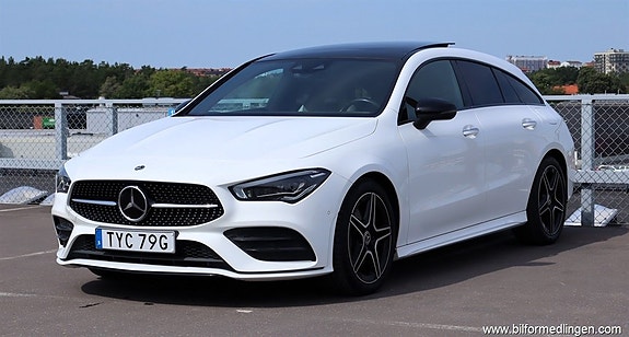 Mercedes-Benz A200 2 of 25