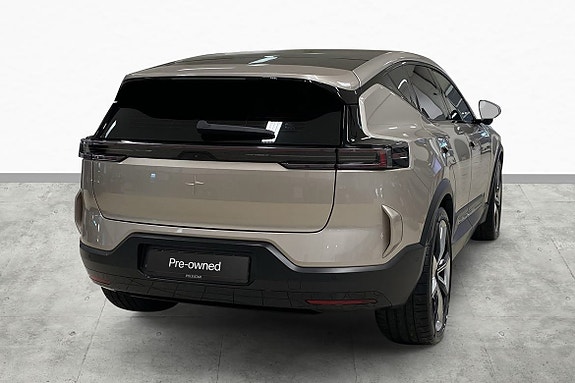 Polestar 3 9 of 17