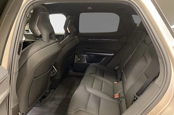 Polestar 3 12 of 17