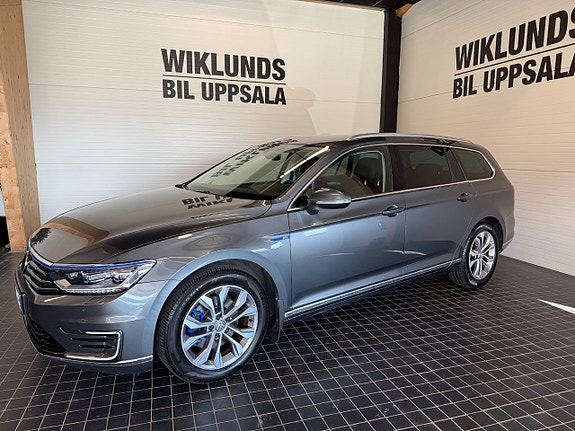 Volkswagen Passat 2 of 20