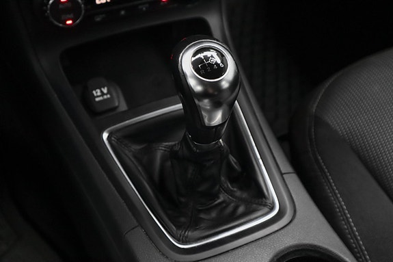 Mercedes-Benz B180 9 of 12