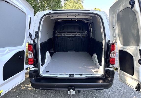 Opel Combo 8 of 24